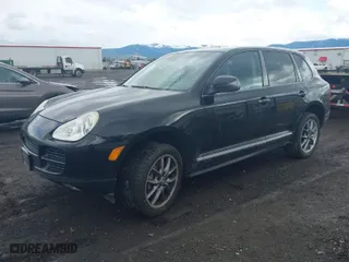 2006 Porsche Cayenne S with VIN WP1AB29P46LA70651, listed as a IAAI auction lot 41874900 with 162,742 mi miles. Bid and sale history available at carsss.com. Image 2.