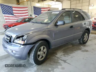 2009 Kia Sorento LX with VIN KNDJD735995889602, listed as a Copart auction lot 73916114 with 133,848 mi miles and Salvage Title. Bid and sale history available at carsss.com. Image 1.