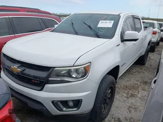 2017 Chevrolet Colorado 2WD Z71 z VIN 1GCGSDE18H1149666, wystawiony jako IAAI lot #40526720 z przebiegiem 142 451 mil mil oraz . Historia ofert i sprzedaży dostępna na DreamBid. Obrazek 22.