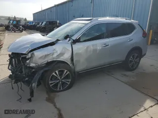 2017 Nissan Rogue SL with VIN 5N1AT2MV9HC743078, listed as a Copart auction lot 48951565 with 49,765 mi miles and Salvage Title. Bid and sale history available at carsss.com. Image 1.