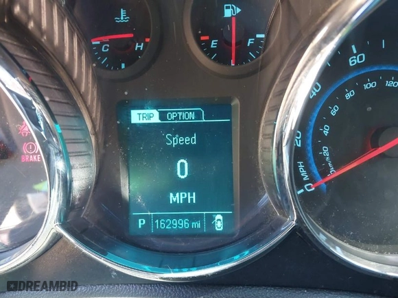 2015 Chevrolet Cruze LTZ with VIN 1G1PG5SB1F7176795, listed as a IAAI auction lot 41866932 with 162,996 mi miles. Bid and sale history available at carsss.com. Image 7.