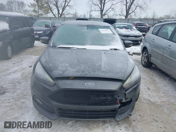 2018 Ford Focus ST with VIN 1FADP3L94JL232292, listed as a IAAI auction lot 41329231 with 114,858 mi miles and . Bid and sale history available at DreamBid. Image 13.