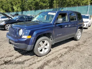 2015 Jeep Patriot Latitude z VIN 1C4NJRFBXFD125752, wystawiony jako Copart lot #54801835 z przebiegiem 160 985 mil mil oraz Szkoda całkowita • Salvage title. Historia ofert i sprzedaży dostępna na DreamBid. Obrazek 1.