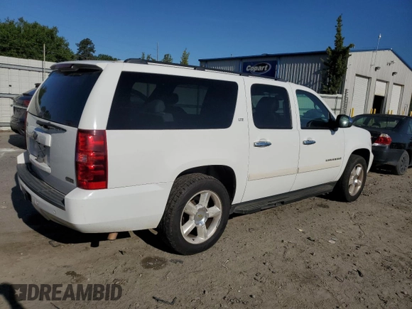 2008 Chevrolet Suburban LT w/2LT with VIN 3GNFC16038G200111, listed as a Copart auction lot 54921175 with 490,511 mi miles and Clean Title. Bid and sale history available at carsss.com. Image 3.