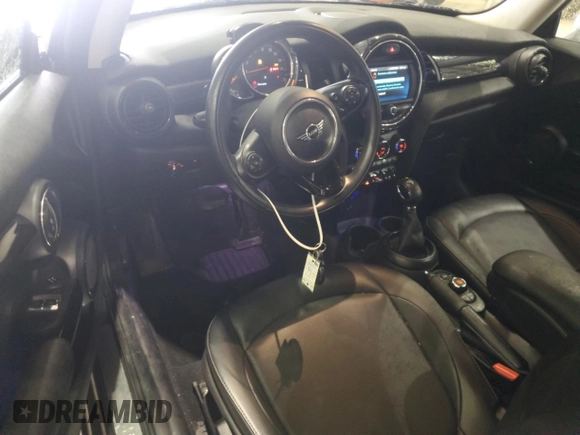 2019 MINI Hardtop Cooper with VIN WMWXP5C54K2H32069, listed as a Copart auction lot 58061535 with 50,514 mi miles and Salvage title. Bid and sale history available at DreamBid. Image 8.