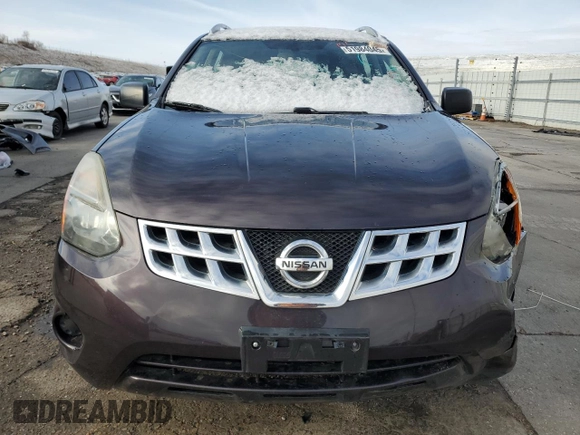 2015 Nissan Rogue S z VIN JN8AS5MVXFW764790, wystawiony jako Copart lot #51984045 z przebiegiem 126 664 mil mil oraz Tytuł czysty. Historia ofert i sprzedaży dostępna na DreamBid. Obrazek 5.