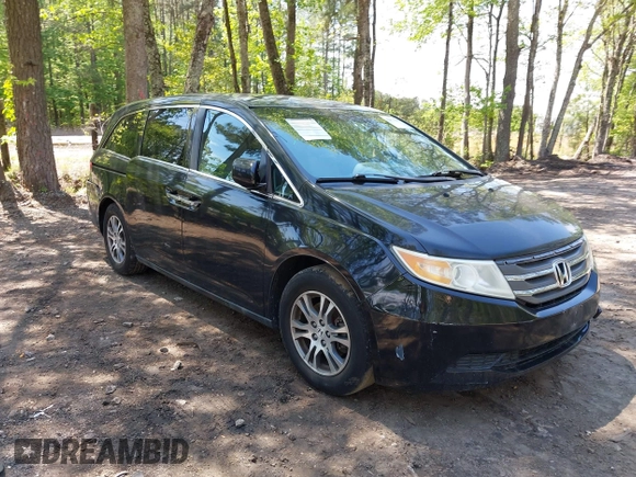 2013 Honda Odyssey EX-L with VIN 5FNRL5H69DB025040, listed as a IAAI auction lot 42078699 with 181,470 mi miles and . Bid and sale history available at carsss.com. Image 1.