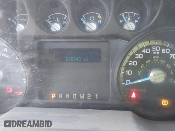 2011 Ford F-250 XL with VIN 1FT7X2B60BEB58870, listed as a IAAI auction lot 41519031 with 208,342 mi miles and . Bid and sale history available at DreamBid. Image 7.