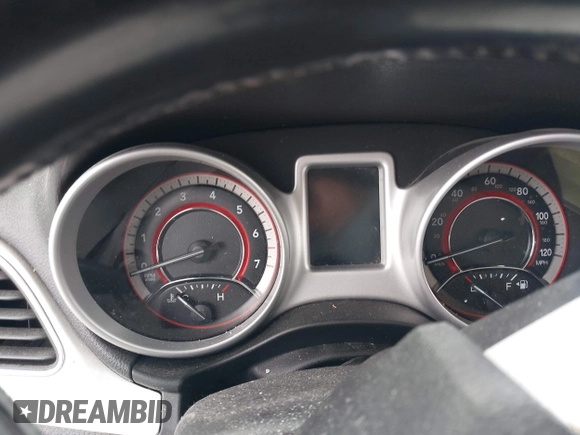 2019 Dodge Journey SE with VIN 3C4PDCBB7KT844691, listed as a IAAI auction lot 41784711 with 107,000 mi miles and . Bid and sale history available at DreamBid. Image 7.