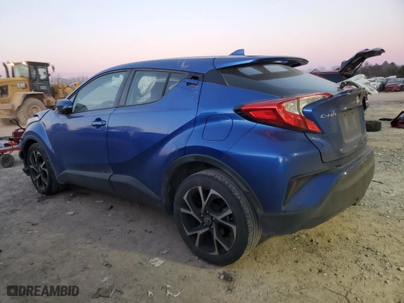 2018 Toyota C-HR XLE with VIN NMTKHMBX8JR003034, listed as a Copart auction lot 42000725 with 137,596 mi miles and Salvage Title. Bid and sale history available at carsss.com. Image 2.