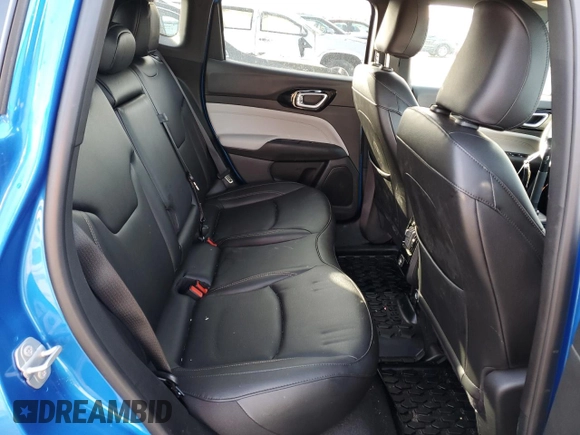 2024 Jeep Compass Limited z VIN 3C4NJDCN2RT588159, wystawiony jako Copart lot #51596325 z przebiegiem 18 713 mil mil oraz Czysty tytuł • Clean title. Historia ofert i sprzedaży dostępna na DreamBid. Obrazek 10.