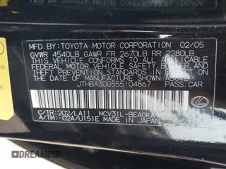 2005 Lexus ES 330 with VIN JTHBA30G555104867, listed as a IAAI auction lot 41508534 with 178,416 mi miles. Bid and sale history available at carsss.com. Image 9.