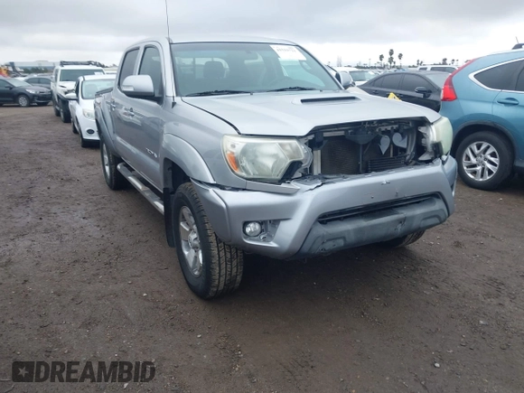 2014 Toyota Tacoma PreRunner with VIN 5TFJU4GN1EX052382, listed as a IAAI auction lot 41533721 with 165,245 mi miles. Bid and sale history available at carsss.com. Image 1.