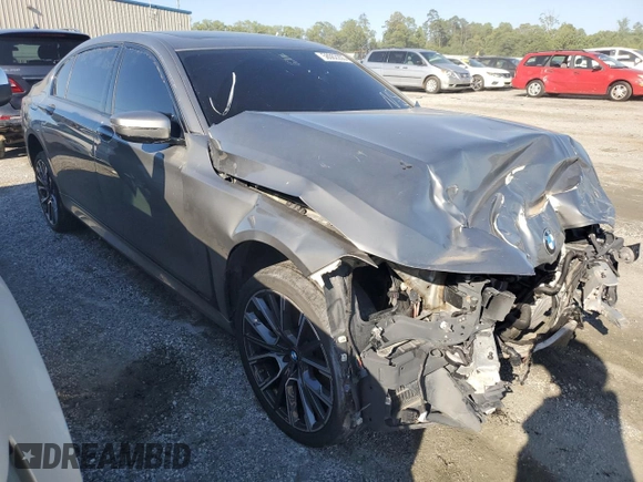 2021 BMW 7 Series 740i with VIN WBA7T2C08MCG07068, listed as a Copart auction lot 58062205 with 37,121 mi miles and Clean title. Bid and sale history available at DreamBid. Image 4.
