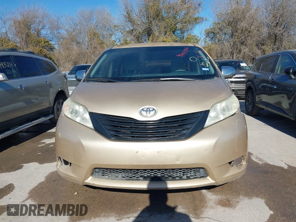 2012 Toyota Sienna with VIN 5TDKA3DC1CS011022, listed as a IAAI auction lot 41415386 with 209,552 mi miles and . Bid and sale history available at DreamBid. Image 12.