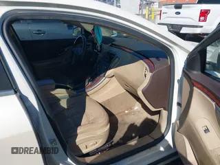 2011 Buick LaCrosse CXL with VIN 1G4GC5GD1BF141084, listed as a IAAI auction lot 41742500 with 198,657 mi miles. Bid and sale history available at carsss.com. Image 5.