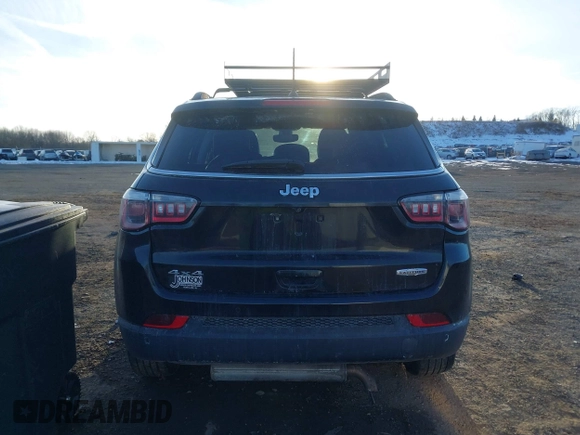 2018 Jeep Compass Altitude with VIN 3C4NJDBB5JT117506, listed as a IAAI auction lot 41447381 with 93,577 mi miles and . Bid and sale history available at carsss.com. Image 16.