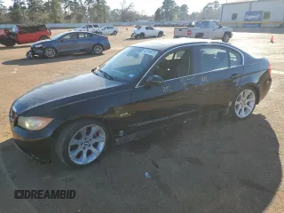 2006 BMW 3 Series 330i with VIN WBAVB33546KR75071, listed as a Copart auction lot 42124475 with 263,215 mi miles and Salvage Title. Bid and sale history available at carsss.com. Image 1.