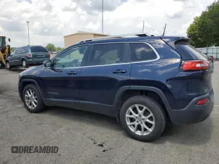 2016 Jeep Cherokee Latitude z VIN 1C4PJLCB9GW136970, wystawiony jako Copart lot #62094035 z przebiegiem 158 020 mil mil oraz Szkoda całkowita • Salvage title. Historia ofert i sprzedaży dostępna na DreamBid. Obrazek 2.