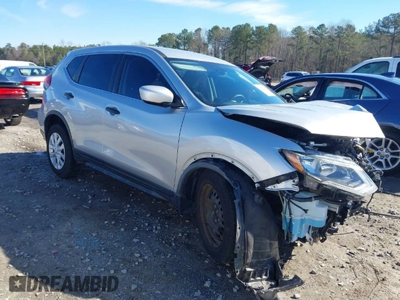 2020 Nissan Rogue SV with VIN JN8AT2MT1LW033932, listed as a IAAI auction lot 41675781 with 67,419 mi miles and . Bid and sale history available at carsss.com. Image 1.