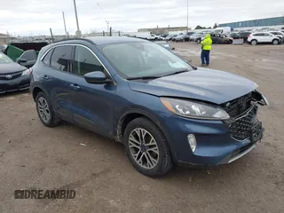 2020 Ford Escape SEL z VIN 1FMCU9H97LUC33715, wystawiony jako IAAI lot #41943241 z przebiegiem 102 844 mil mil oraz . Historia ofert i sprzedaży dostępna na DreamBid. Obrazek 1.