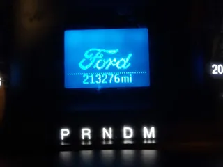 2015 Ford Expedition XL z VIN 1FMJU1GT2FEF24210, wystawiony jako IAAI lot #42146158 z przebiegiem 213 276 mil mil oraz . Historia ofert i sprzedaży dostępna na DreamBid. Obrazek 16.