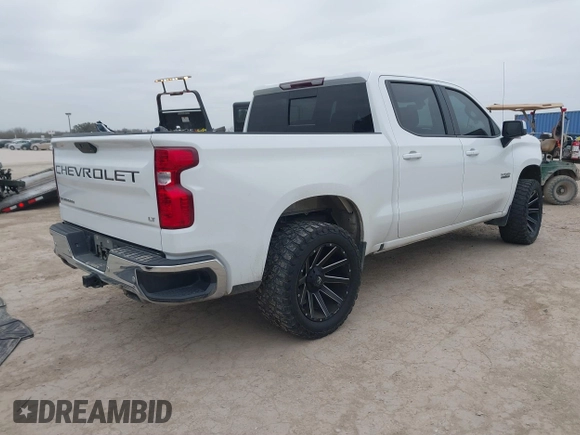 2021 Chevrolet Silverado 1500 LT with VIN 3GCUYDED9MG210269, listed as a IAAI auction lot 41630134 with 96,127 mi miles. Bid and sale history available at carsss.com. Image 4.