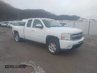 2009 Chevrolet Silverado 1500 with VIN 2GCEK390491107199, listed as a IAAI auction lot 40873335 with 129,417 mi miles and . Bid and sale history available at DreamBid. Image 1.