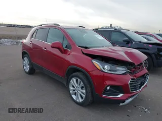 2018 Chevrolet Trax Premier with VIN 3GNCJRSBXJL245395, listed as a IAAI auction lot 41261014 with 27,306 mi miles. Bid and sale history available at carsss.com. Image 1.