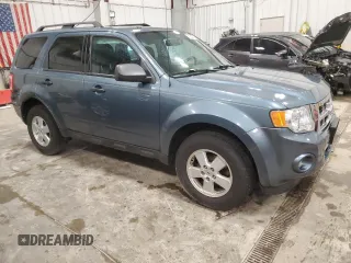 2011 Ford Escape XLT z VIN 1FMCU9D76BKB44569, wystawiony jako Copart lot #59340185 z przebiegiem 80 168 mil mil oraz Nie do naprawy • Non repairable. Historia ofert i sprzedaży dostępna na DreamBid. Obrazek 4.