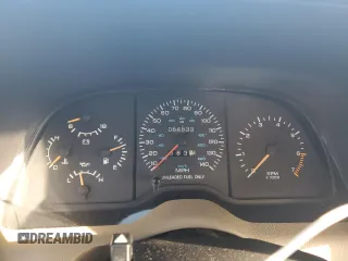 1994 Chrysler LeBaron z VIN 1C3EU4537RF286710, wystawiony jako Copart lot #52610475 z przebiegiem 64 533 mil mil oraz Szkody całkowita. Historia ofert i sprzedaży dostępna na DreamBid. Obrazek 9.