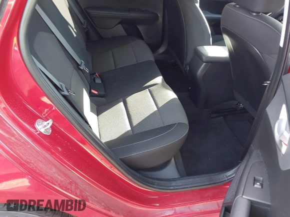 2022 Kia Forte LXS z VIN 3KPF24AD3NE490610, wystawiony jako IAAI lot #41710588 z przebiegiem 47 183 mil mil oraz . Historia ofert i sprzedaży dostępna na DreamBid. Obrazek 8.