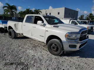 2021 Ram 3500 Big Horn with VIN 3C63RRHL5MG527756, listed as a Copart auction lot 44846445 with 90,339 mi miles and Salvage Title. Bid and sale history available at carsss.com. Image 4.