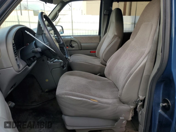 2002 Chevrolet Astro with VIN 1GNDM19X22B145342, listed as a Copart auction lot 43203415 with 212,976 mi miles and Salvage Title. Bid and sale history available at carsss.com. Image 7.