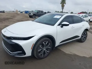 2023 Toyota Crown XLE с VIN JTDAAAAF5P3003219, выставлен на аукционе IAAI как лот 42109726 с пробегом 6 176 миль миль и . История ставок и продаж доступна на DreamBid. Изображение 21.