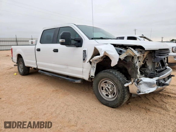2017 Ford F-250 XL z VIN 1FT7W2A67HEF11151, wystawiony jako Copart lot #57052135 z przebiegiem 237 681 mil mil oraz Szkoda całkowita • Salvage title. Historia ofert i sprzedaży dostępna na DreamBid. Obrazek 4.