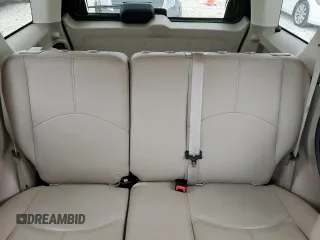 2010 Mercury Mariner Premier с VIN 4M2CN8HG4AKJ03176, выставлен на аукционе Copart как лот 57462235 с пробегом 107 202 миль миль и Чистый • Clean title. История ставок и продаж доступна на DreamBid. Изображение 10.