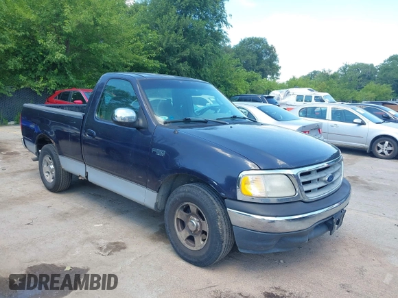 2000 Ford F-150 XL with VIN 1FTZF1726YNB84362, listed as a IAAI auction lot 42679400 with 195,317 mi miles and . Bid and sale history available at DreamBid. Image 1.