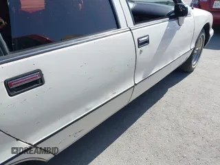 1992 Chevrolet Caprice with VIN 1G1BL53E2NR124884, listed as a IAAI auction lot 42020457 with 346,673 mi miles and . Bid and sale history available at DreamBid. Image 12.