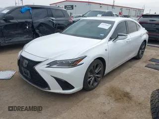 2019 Lexus ES 350 with VIN 58ABZ1B16KU001678, listed as a IAAI auction lot 41579443 with 146,789 mi miles and . Bid and sale history available at DreamBid. Image 17.