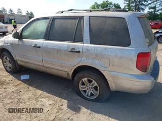 2005 Honda Pilot EX with VIN 5FNYF18485B038504, listed as a IAAI auction lot 42014126 with 178,821 mi miles. Bid and sale history available at carsss.com. Image 3.
