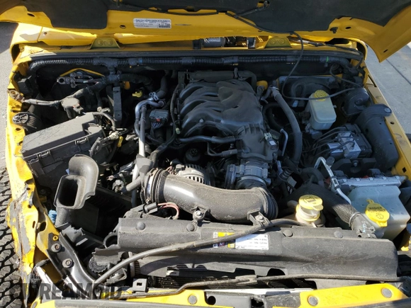 2015 Jeep Wrangler Rubicon with VIN 1C4BJWCGXFL559838, listed as a Copart auction lot 63685704 with 97,917 mi miles and Non repairable. Bid and sale history available at DreamBid. Image 12.