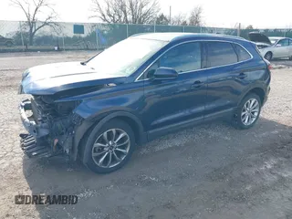2017 Lincoln MKC Select with VIN 5LMCJ2D94HUL50145, listed as a IAAI auction lot 41620695 with 100,331 mi miles and . Bid and sale history available at DreamBid. Image 18.