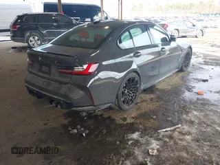 2024 BMW M3 Competition xDrive z VIN WBS43AY00RFS70481, wystawiony jako IAAI lot #41444045 z przebiegiem Nie podano mil oraz . Historia ofert i sprzedaży dostępna na DreamBid. Obrazek 4.