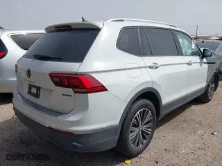 2024 Volkswagen Tiguan Wolfsburg Edition with VIN 3VV5B7AX0RM231755, listed as a IAAI auction lot 41752781 with 4,561 mi miles. Bid and sale history available at carsss.com. Image 4.