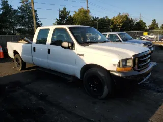 1999 Ford F-350 XL с VIN 1FTSW30F1XEA19618, выставлен на аукционе Copart как лот 71529694 с пробегом 210 990 миль миль и Чистый • Clean title. История ставок и продаж доступна на DreamBid. Изображение 4.