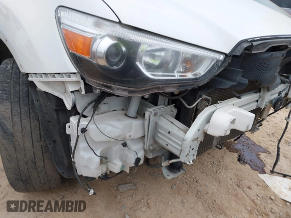 2019 Mitsubishi Outlander ES z VIN JA4AP3AUXKU020149, wystawiony jako IAAI lot #41126065 z przebiegiem 96 273 mil mil oraz . Historia ofert i sprzedaży dostępna na DreamBid. Obrazek 6.