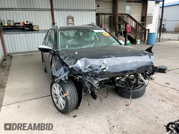 2017 Volkswagen Golf S z VIN 3VWH17AU4HM517172, wystawiony jako Copart lot #54742315 z przebiegiem Nie podano mil oraz Szkoda całkowita • Salvage title. Historia ofert i sprzedaży dostępna na DreamBid. Obrazek 14.