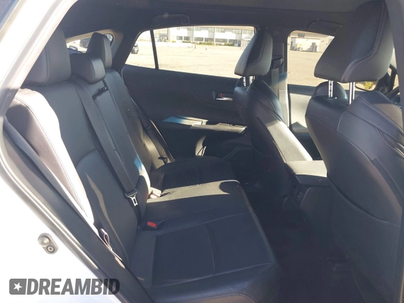 2023 Toyota Venza LE z VIN JTEAAAAH8PJ144374, wystawiony jako IAAI lot #41860924 z przebiegiem 23 281 mil mil oraz . Historia ofert i sprzedaży dostępna na DreamBid. Obrazek 8.