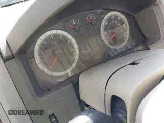 2008 Ford Escape XLT с VIN 1FMCU93128KC67811, выставлен на аукционе IAAI как лот 41994420 с пробегом 128 289 миль миль и . История ставок и продаж доступна на DreamBid. Изображение 7.